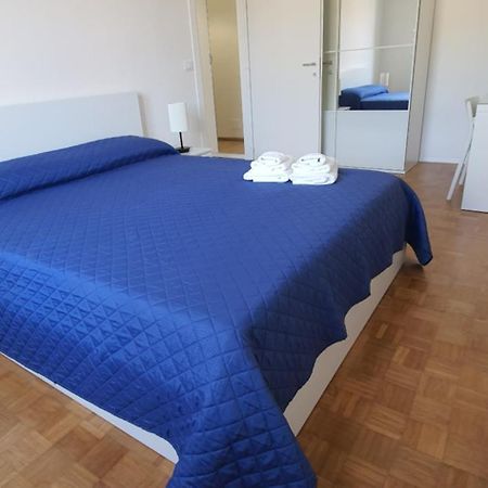 Casa Mare - 250M Dalla Spiaggia Apartment Vallecrosia Bagian luar foto